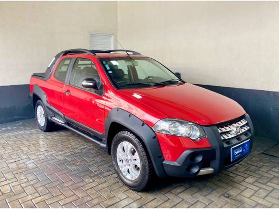 FIAT STRADA 1.8 MPI ADVENTURE CD 8V FLEX 2P MANUAL FIAT STRADA 1.8 MPI ADVENTURE CD 8V FLEX 2P MANUAL